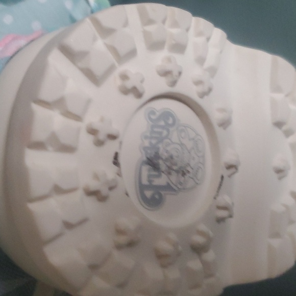 Furskins - Picture 2 of 6